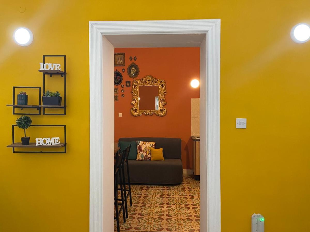 Parisio One Bedroom Maisonette in Sliema Buitenkant foto