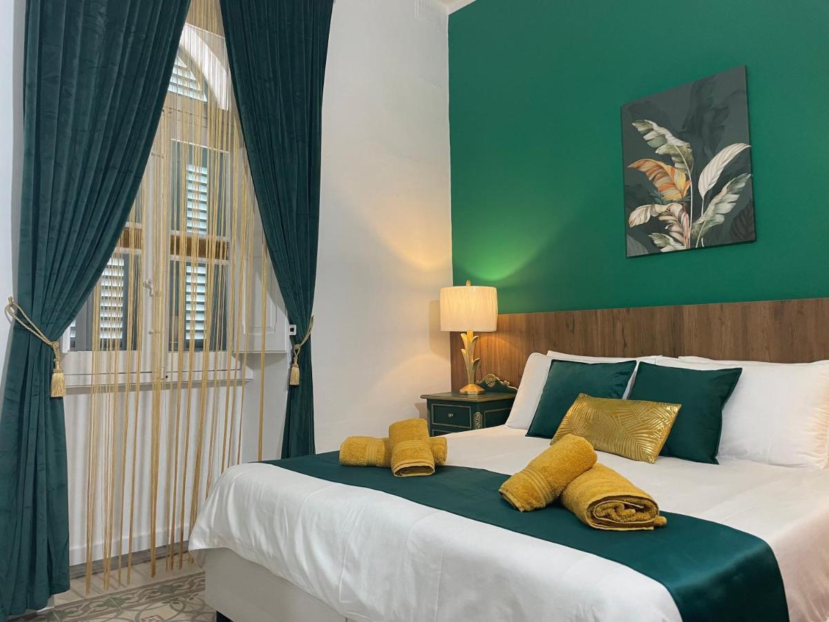 Parisio One Bedroom Maisonette in Sliema Buitenkant foto